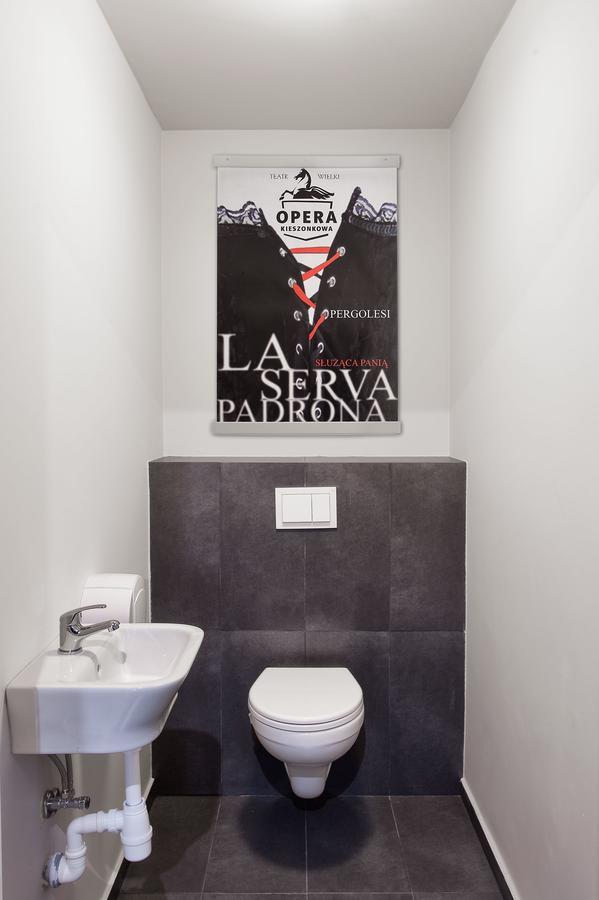 Opera Hostel Poznan Dış mekan fotoğraf